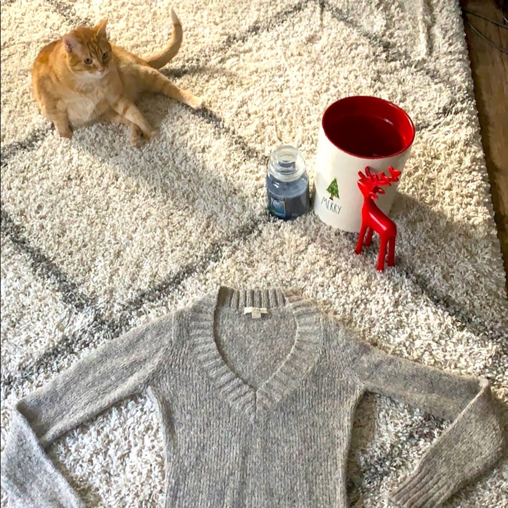 Twenty One: Grayish Tan V-Neck